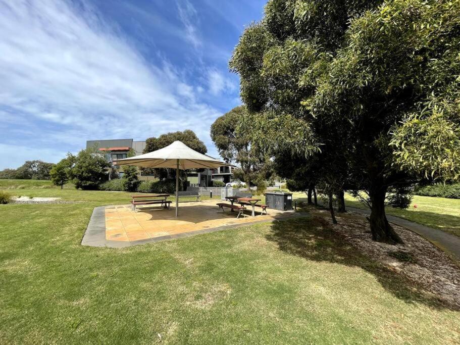 Torquay Golf Retreats - Pool, Beach, Tennis, Golf Exterior foto